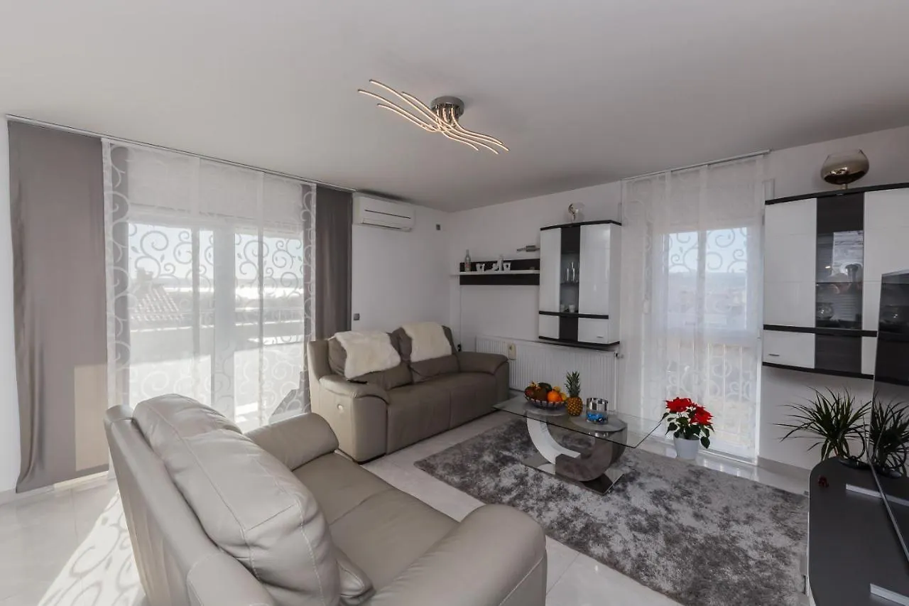 Apartment Villa Axioma 4-Star Luxury Villa, 2 Apartments, Sea View , Close To Beach, Sea View Terrace Kastela Croatia