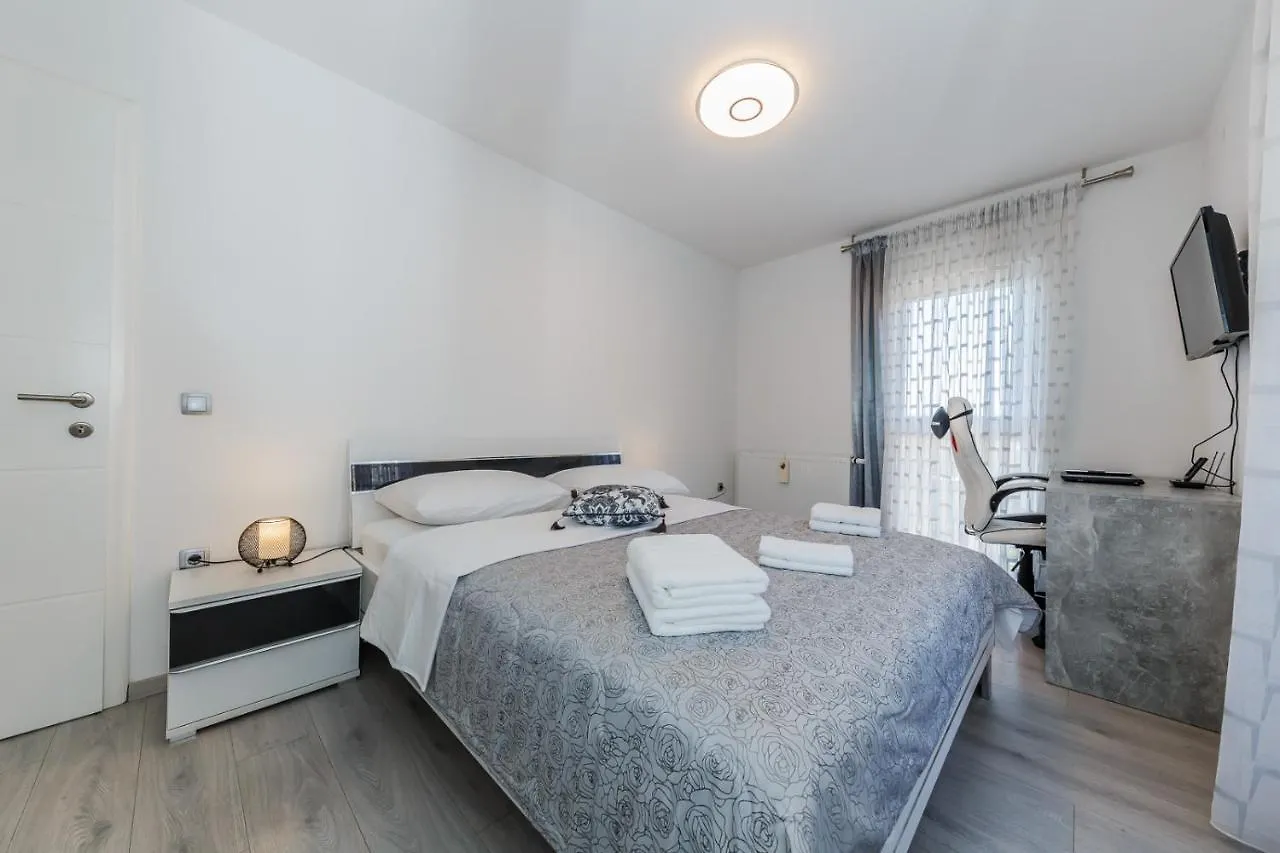Villa Axioma 4-Star Luxury Villa, 2 Apartments, Sea View , Close To Beach, Sea View Terrace Kaštela 0*,  Chorvatsko