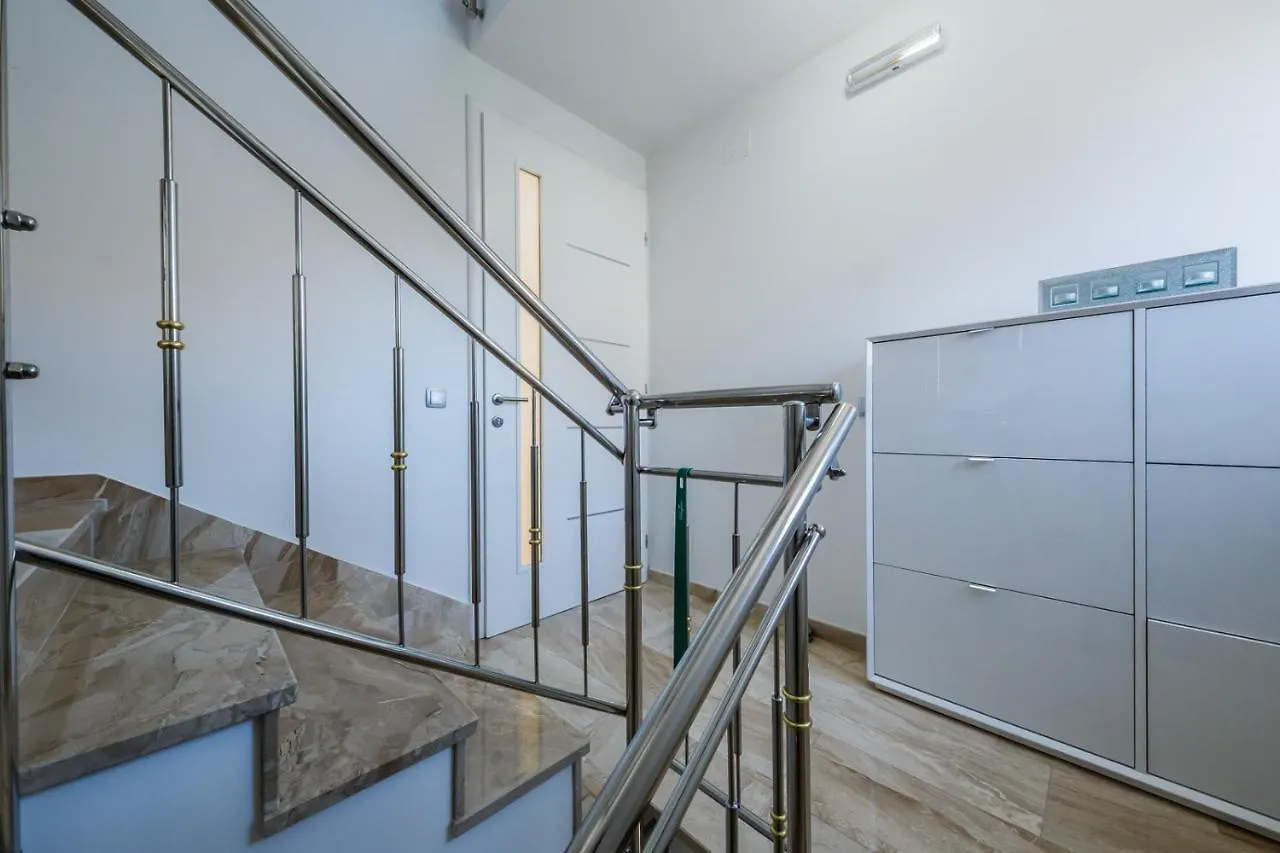 Villa Axioma 4-Star Luxury Villa, 2 Apartments, Sea View , Close To Beach, Sea View Terrace Kaštela Apartmán