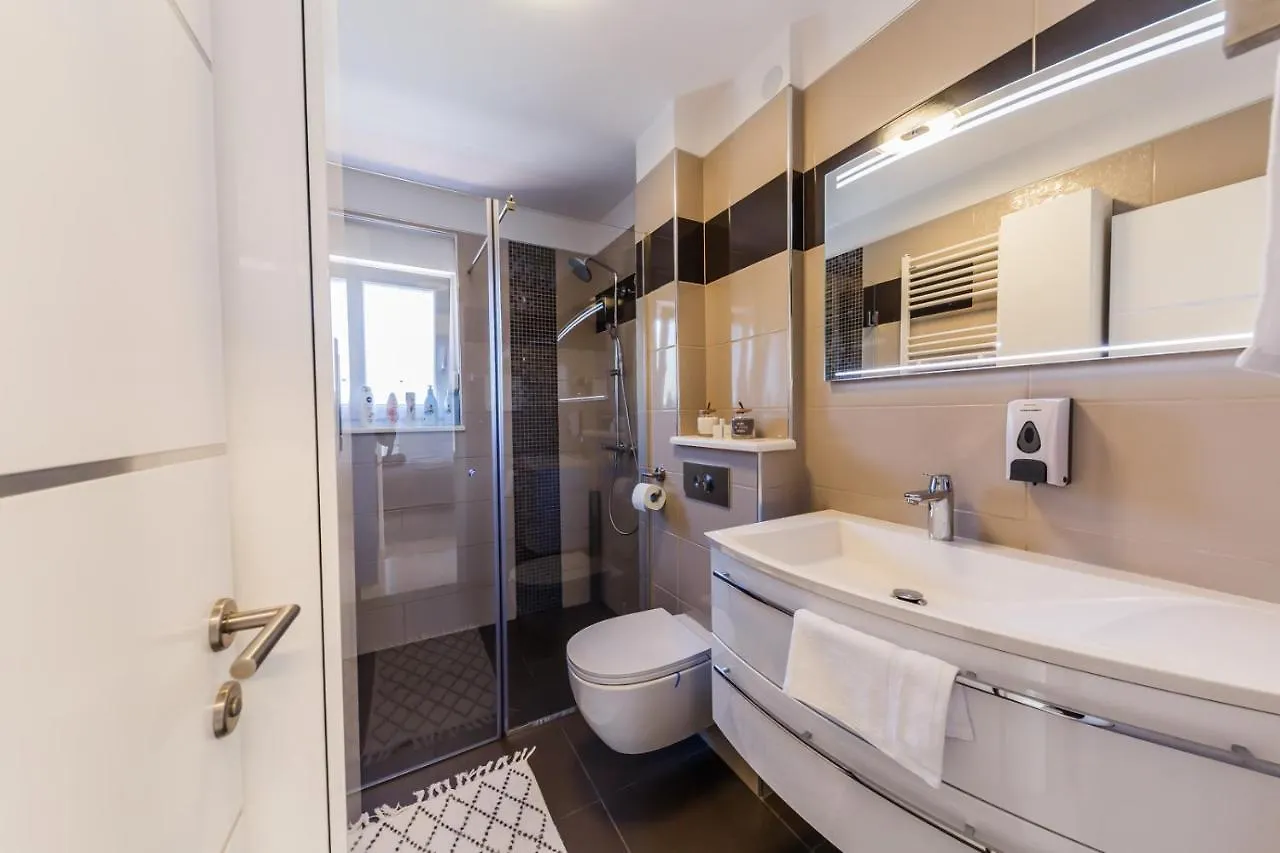 Villa Axioma 4-Star Luxury Villa, 2 Apartments, Sea View , Close To Beach, Sea View Terrace Kaštela
