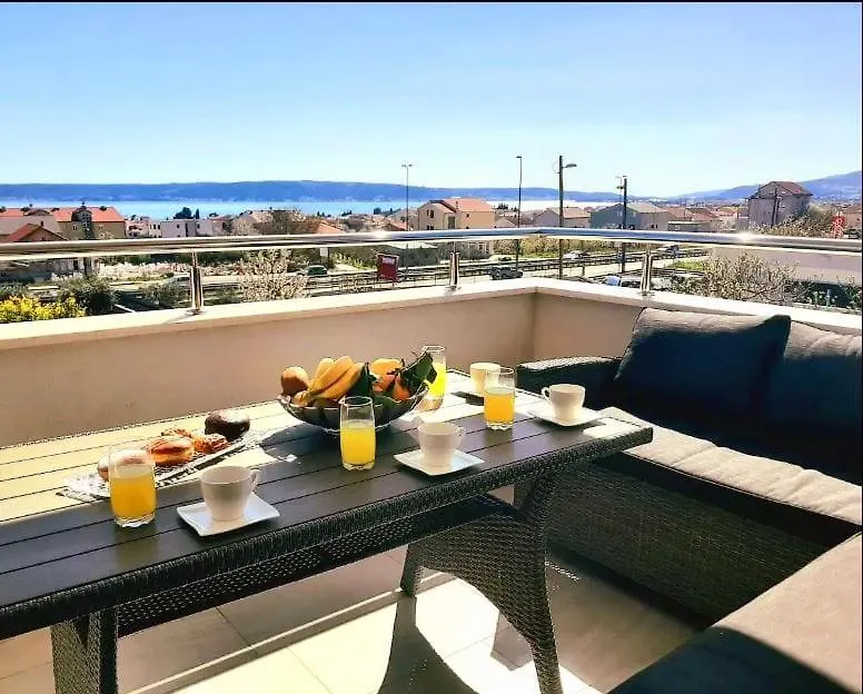 Villa Axioma 4-Star Luxury Villa, 2 Apartments, Sea View , Close To Beach, Sea View Terrace Kastela 0*,  Croatia