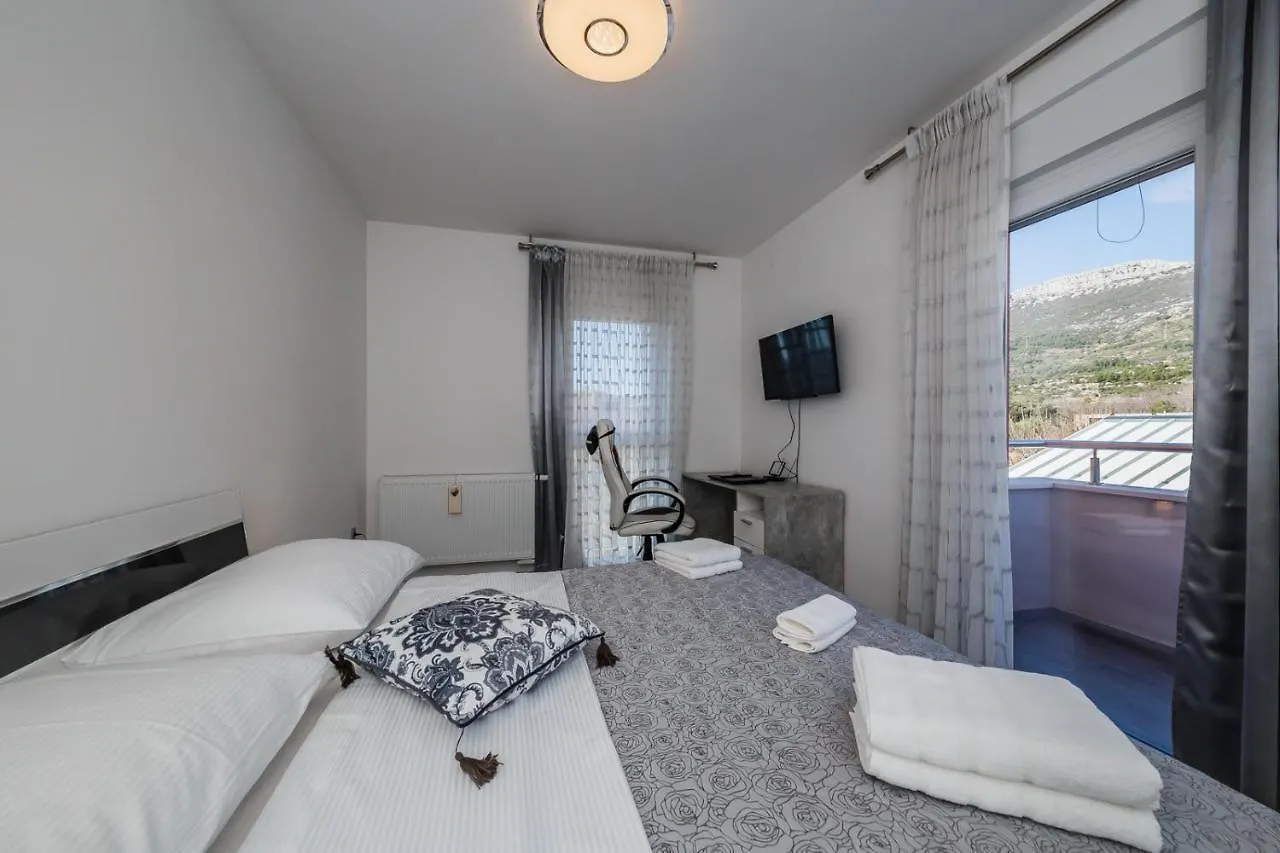 Apartment Villa Axioma 4-Star Luxury Villa, 2 Apartments, Sea View , Close To Beach, Sea View Terrace Kastela